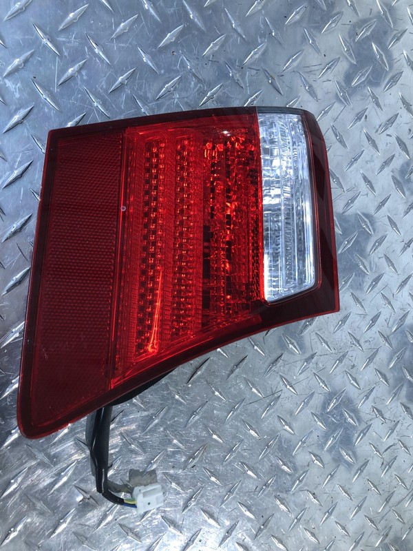 07-09 Lexus LS460 Rear Driver Left Tail Light Tail Lamp Inner Oem Tested