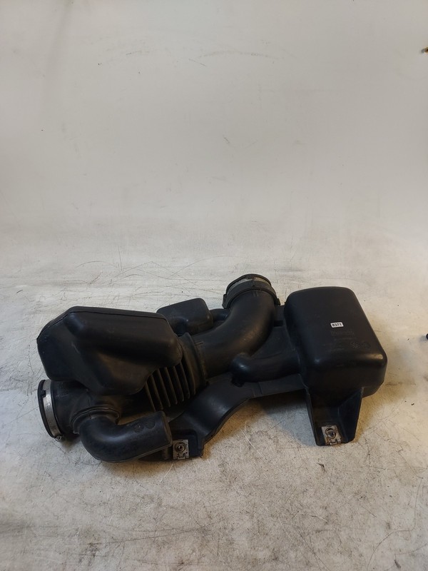 2007-2014 Lincoln Navigator 5.4 Air Intake Cleaner Hose Resonator Tube OEM