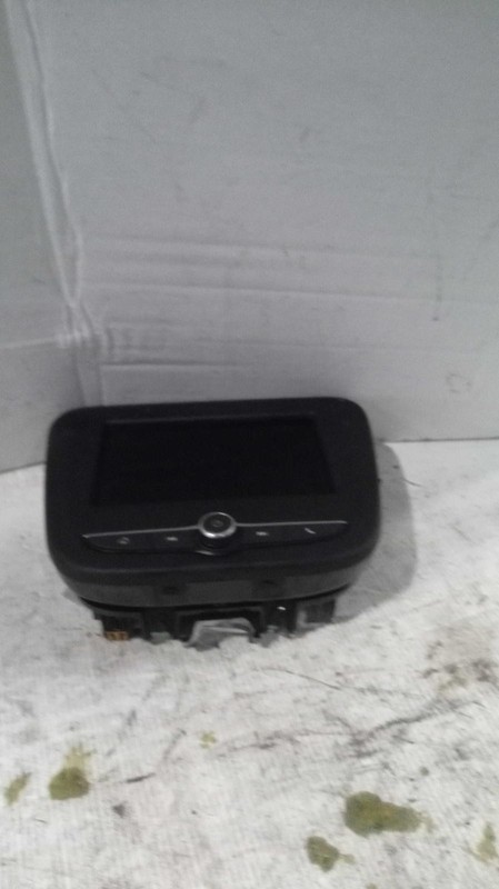 2019 Chevrolet Equinox Infotainment Display Cluster OEM White 53K Miles
