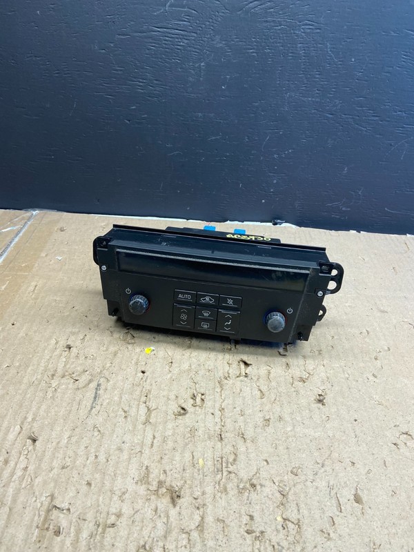 2005 to 2007 Cadillac STS AC Heater Climate Control Panel ab5730 DG