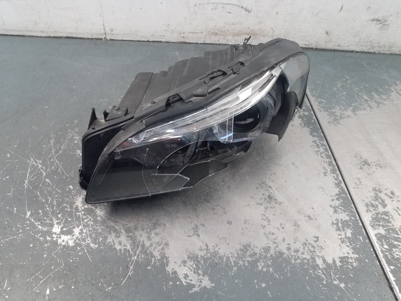 2013 BMW M5 F10 Left Driver Head Light - Damage#6234 Q1