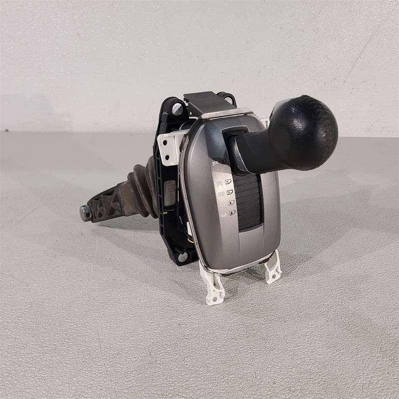10-15 Camaro Ss Floor Shifter Automatic Transmission Aa7450