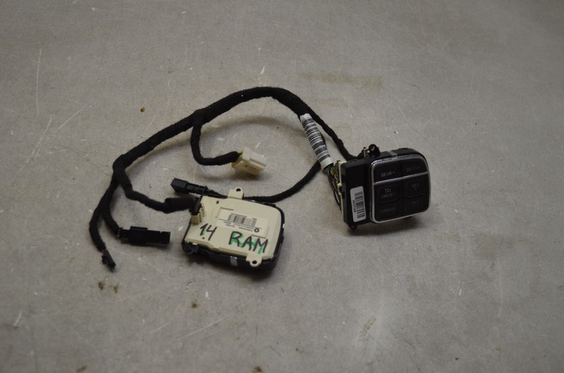 13-18 DODGE RAM 1500 STEERING AUDIO CRUISE CONTROL SWITCH SET OEM