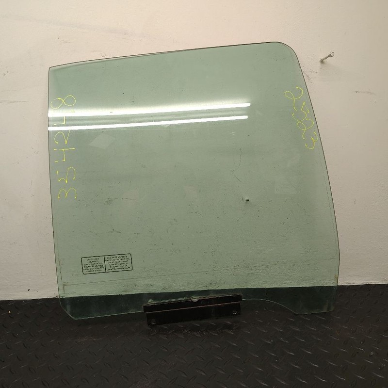 1994 Lincoln Town Car Rear Right Passenger Door Glass Window OEM F4VY-5425712-A