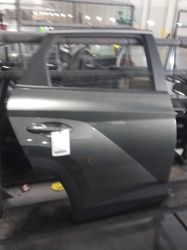 2023 Hyundai Tucson Rear Right Door Grey OEM 730971, 30K Miles, Warranty