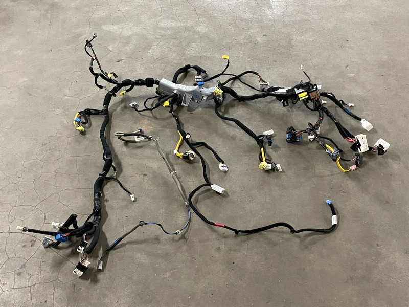 21 22 23 24 Kia K5 Dash Dashboard Instrument Panel Wire Wiring Harness 1652 OEM