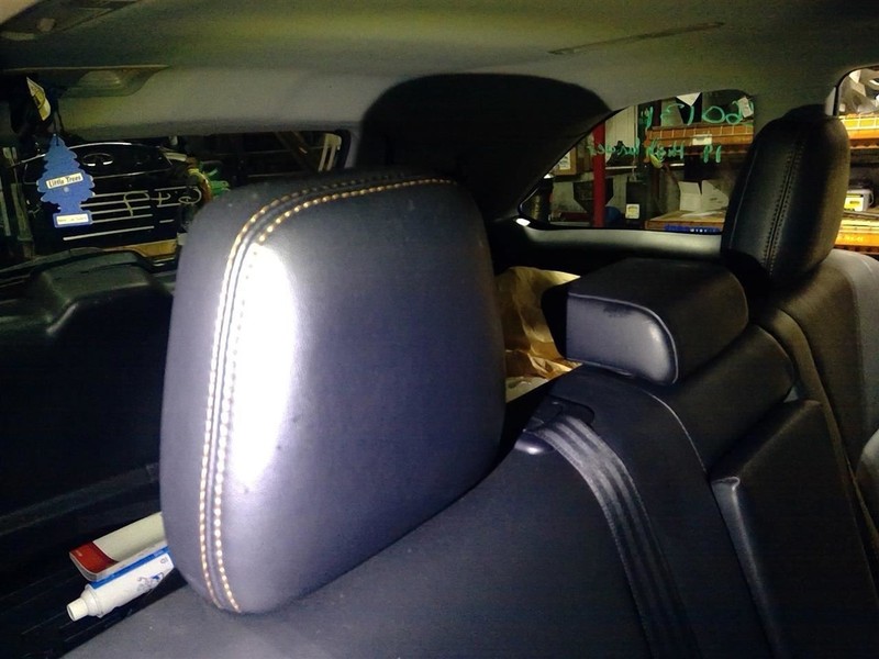 HIGHLANDER 2014-2019 3 2nd Row Headrests 1777933