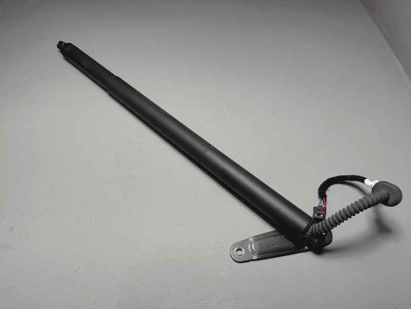 2020-2023 VOLKSWAGEN ATLAS REAR DRIVER SIDE LIFTGATE LIFT SUPPORT MOTOR OEM