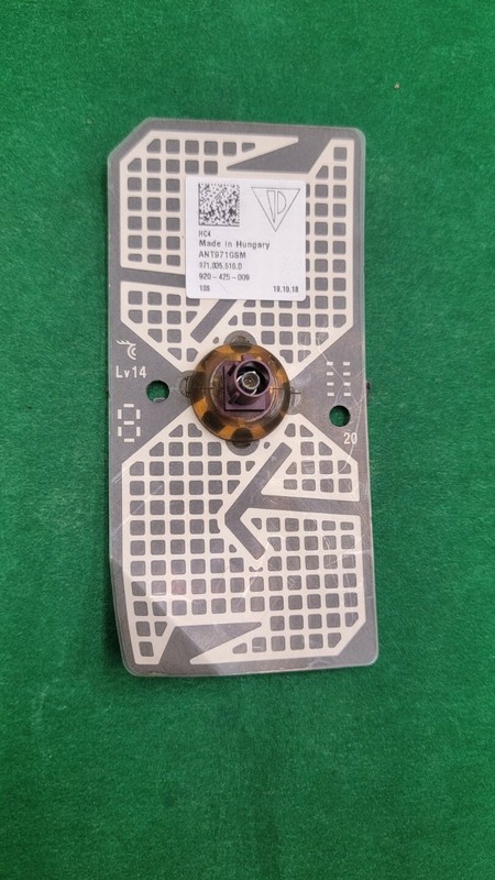 2015 2016 2017 2018 PORSCHE CAYENNE Front Bumper Mobile Phone Antenna OEM