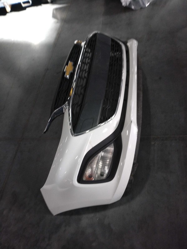 2020 Chevrolet Spark Bumper Assembly White OEM Used with Scratches 22151