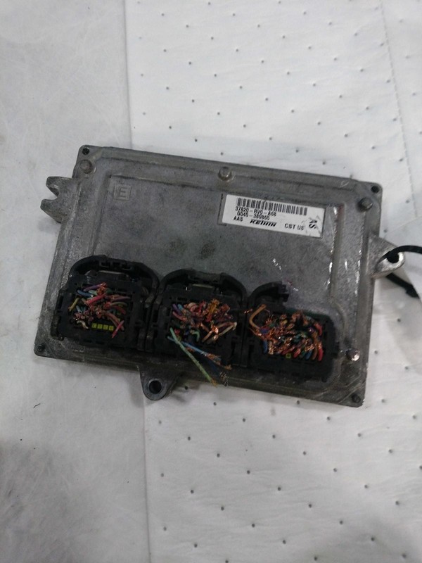 2015 Honda Odyssey Engine Control Module ECM 3.5L OEM Used 80K Miles