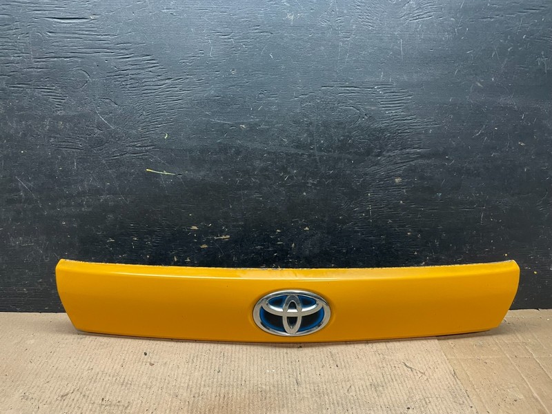 2012 2013 2014 Toyota Prius V Trunk Lid Liftgate Garnish Trim Panel OEM T0516 DG