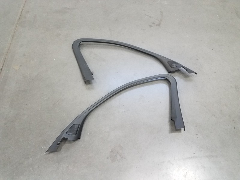 2024 BMW M3 CS xDrive G80 Front Door Upper Window Trim #7239 C1
