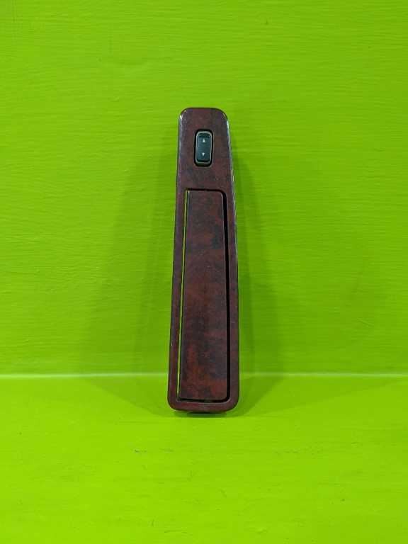 03 04 05 06 07 08 TOWN CAR DRIVER LEFT REAR WINDOW SWITCH OEM 3828-14