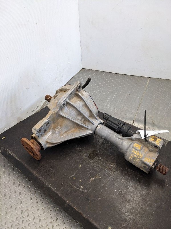Carrier Front 3.55 Ratio Fits 06-11 DODGE 1500 PICKUP 1182019