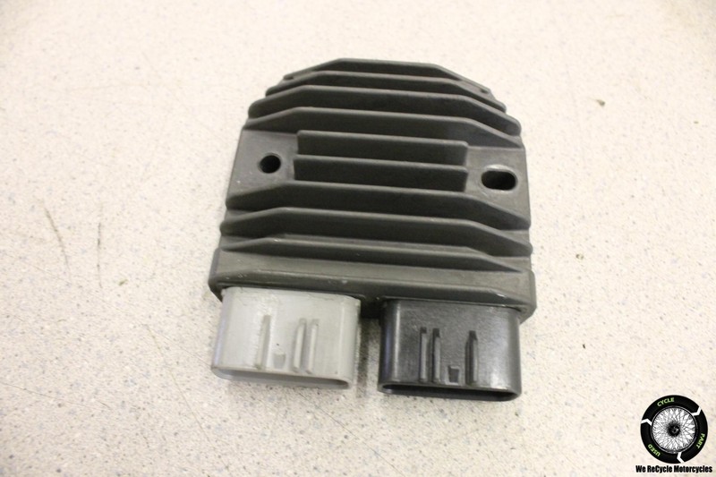 2005 Yamaha FJR1300 RECTIFIER VOLTAGE REGULATOR FJR 1300 05