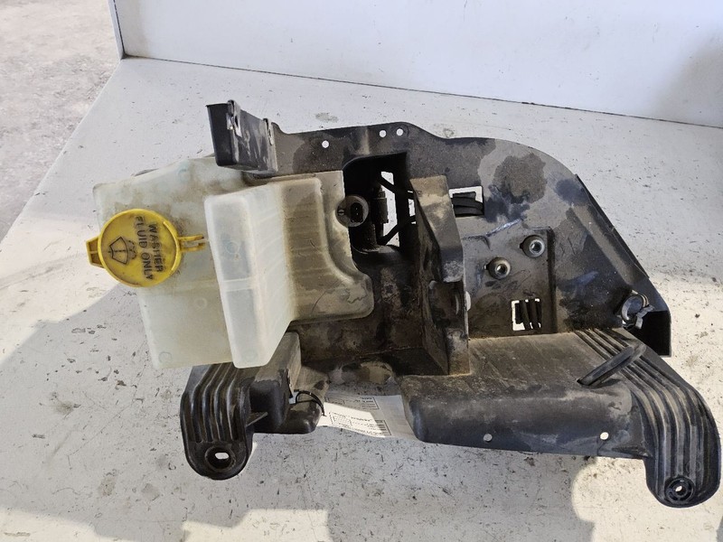 Wash Reservoir VIN W 6th Digit Jk Body LHD Fits 12-18 WRANGLER 3409070