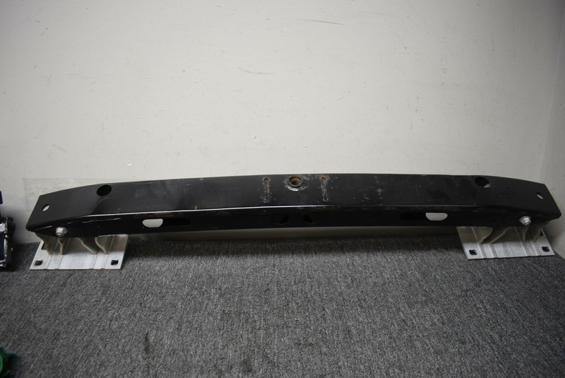 2014-2017 LAND ROVER RANGE ROVER REAR REINFORCEMENT BAR FACTORY OEM