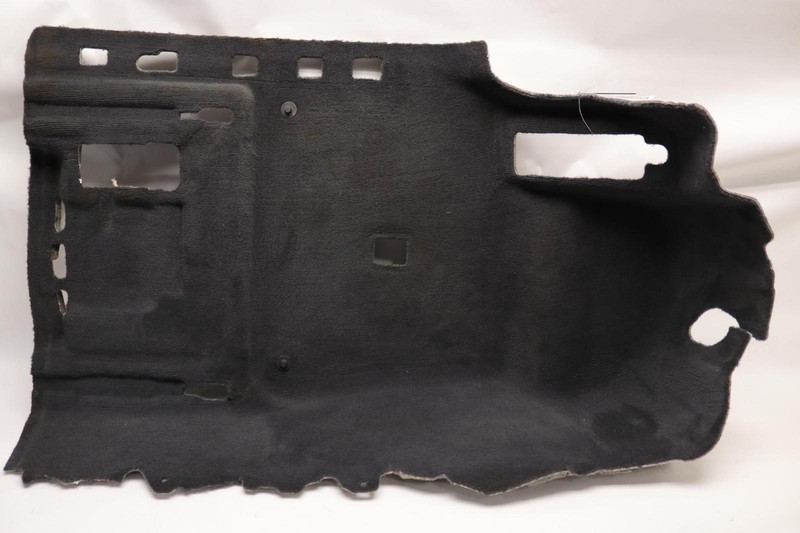 2019 PORSCHE CAYENNE FRONT LEFT DRIVER SIDE BODY CARPET COVER OEM