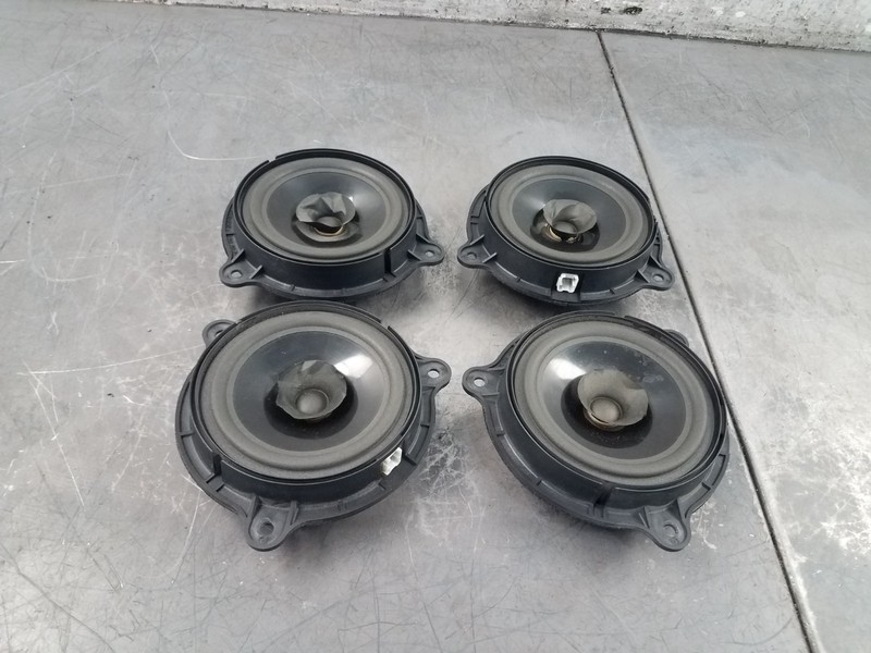 2014 Nissan Juke Nismo RS Speakers - 4#0361 V7