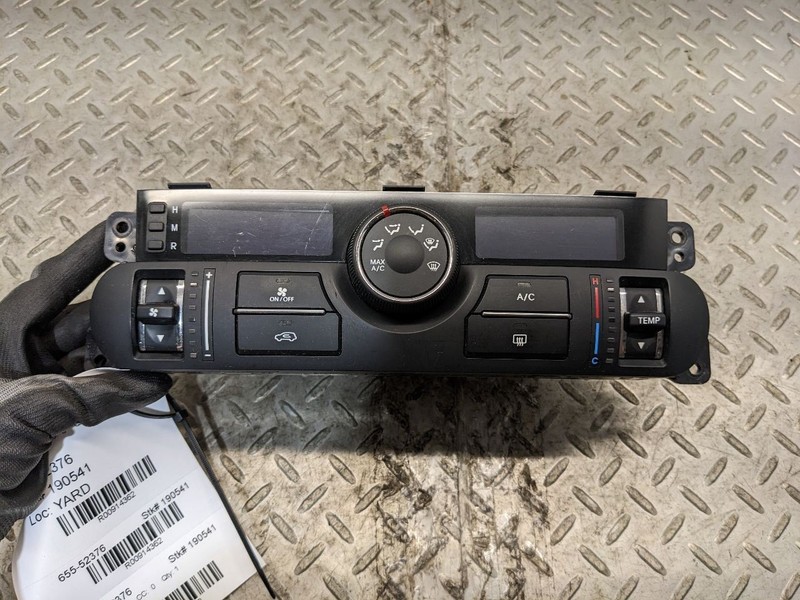 Temperature Control Manual Temperature Control Fits 09-11 BORREGO 1169895
