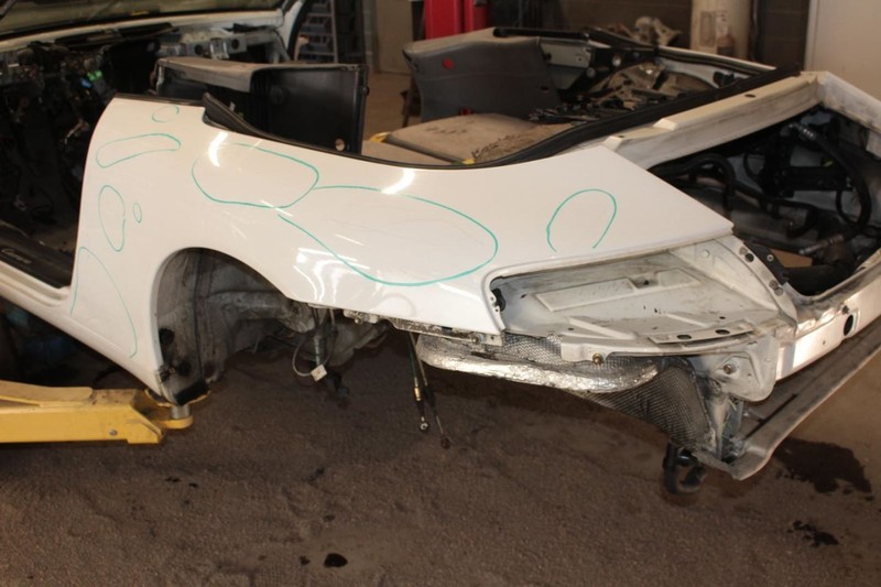 99-05 Porsche 911 3.4L White Driver Left Rear Quarter Panel Assembly