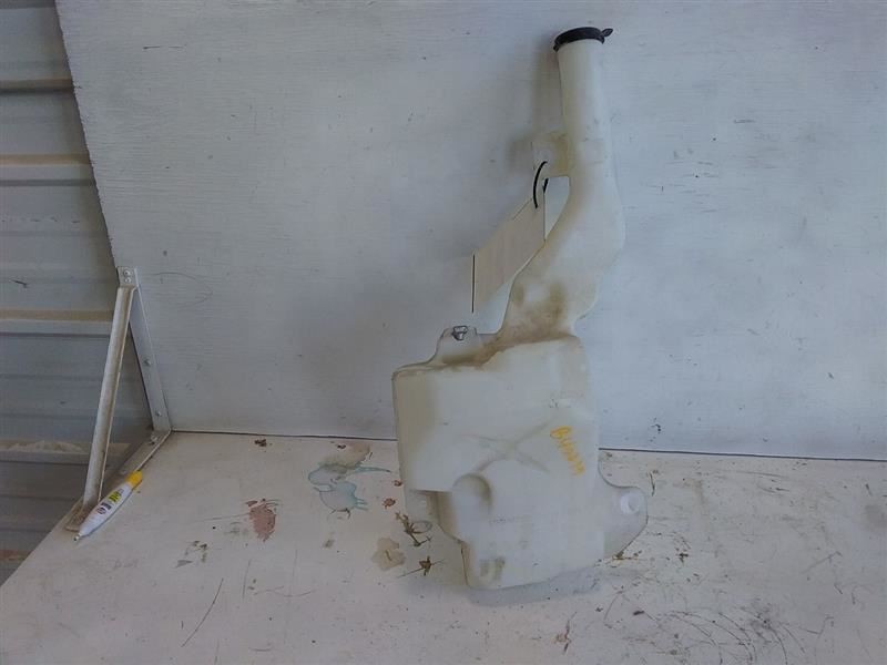 Wash Reservoir Classic Style Fits 15-19 SIERRA 1500 PICKUP 3315569