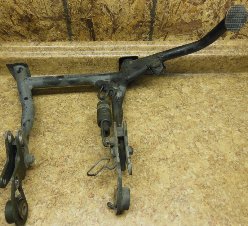 2007 Yamaha FJR1300 FJR 1300 Center Stand Side Centerstand Mount Spring 07
