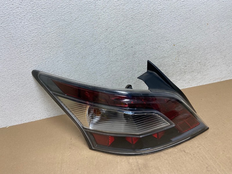 2012 2013 2014 Nissan Maxima Left Driver Lh Side Tail light AE6707 LK