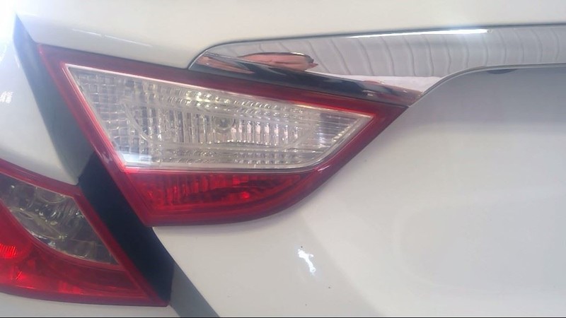 Driver Tail Light VIN B 8th Digit Lid Mounted Fits 11-14 SONATA 3510448