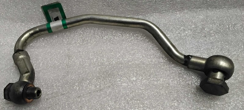 2014-2016 Dodge Ram 1500 3.0L EcoDiesel Turbocharger Oil Supply Tube 68211219AA