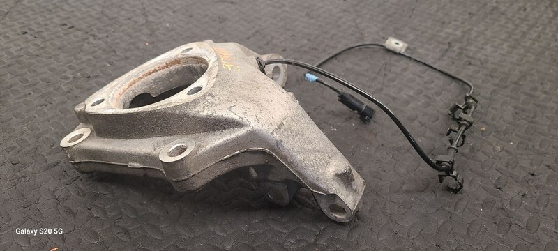 10-17 Chevrolet Equinox Front Right Passenger Spindle Knuckle OEM 22786978