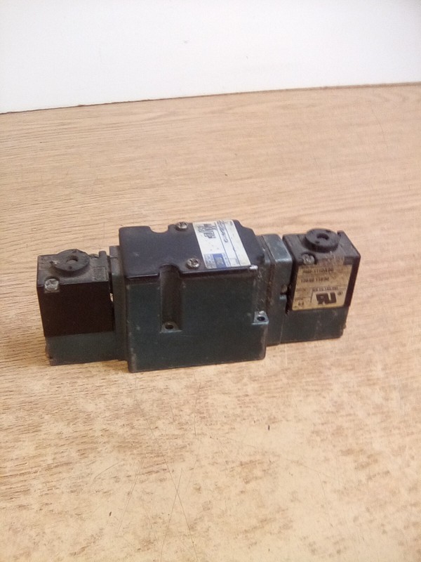 Mac Valve 6221C-000-PM-111DA