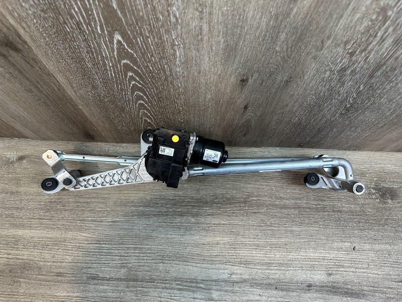 2020-24 FORD EXPLORER FRONT WINDSHIELD WIPER MOTOR OEM PART # LB5B-17500-BA