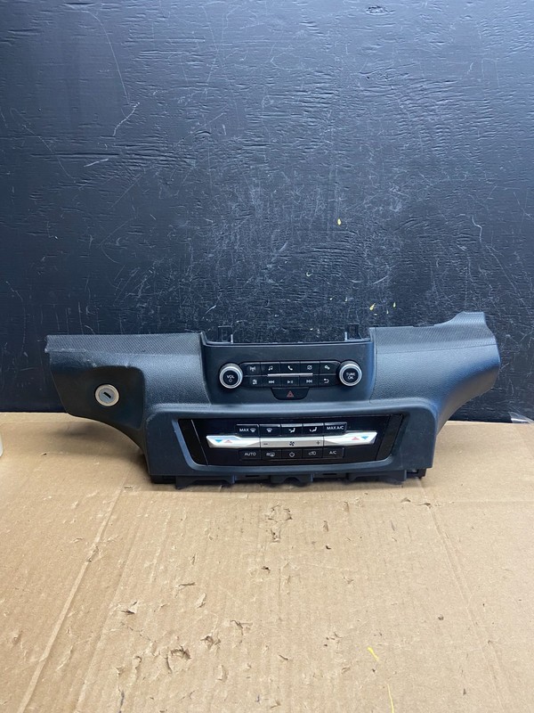 2020 to 2023 Ford Explorer Radio Climate Control Panel Trim Oem ad2208 DG
