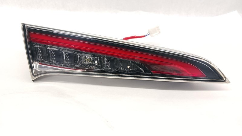 19-'22 TOYOTA COROLLA Hatchback Left driver inner Taillight OEM Grade A!