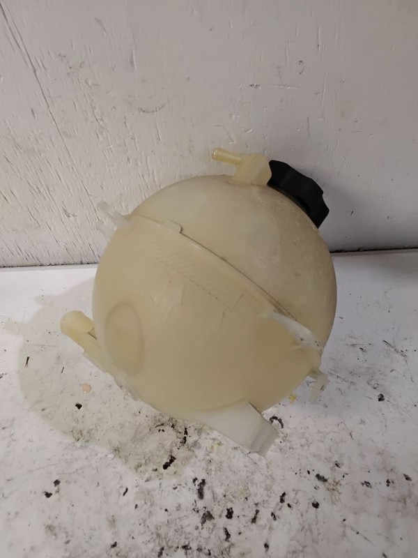 Coolant Reservoir Fits 16-25 MALIBU 3584664
