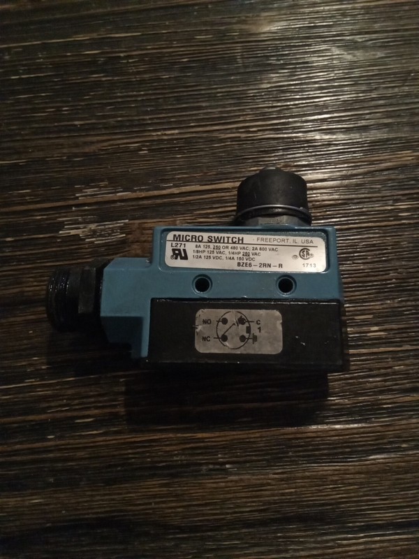 Honeywell BZE6-2RN-R Micro Switch.