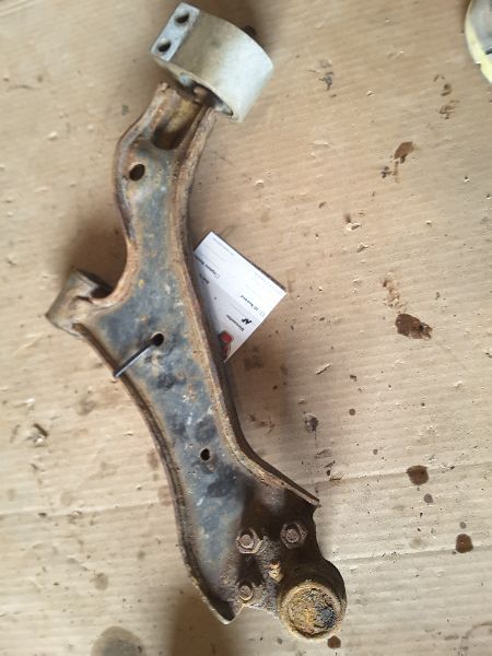 PASSENGER RIGHT LOWER CONTROL ARM FR XL-7 FITS 07-09 VITARA 169156