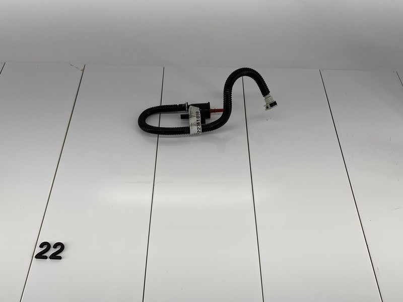 16-19 CHEVROLET IMPALA 2.5L FLEX FUEL VAPOR CANISTER PURGE VALVE & HOSE OEM