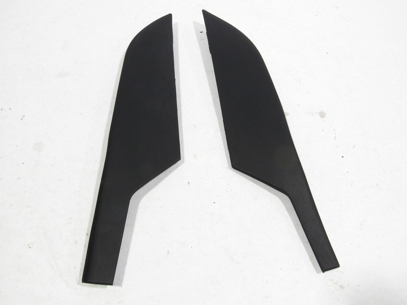 18-23 Kia Stinger GT1 2019 Left Right Center Console Cover Panel Trim Set 2 PCS;