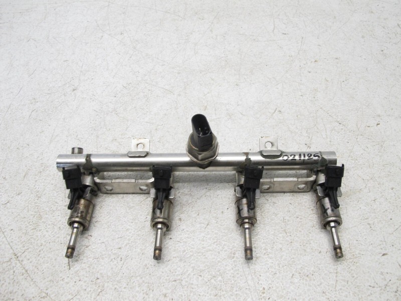 11-16 MINI COOPER S R57 R55 - R61 1.6 TURBO FUEL INJECTORS RAIL OEM 021125