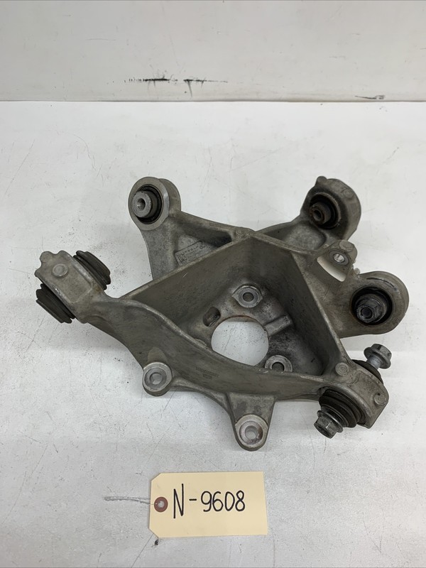 2020-2022 Tesla Y Right Rear Suspension Knuckle Spindle 1188416-00-F 9608 S26
