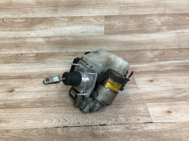 LEXUS SC430 OEM ABS BRAKE BOOSTER PUMP HYDRAULIC ANTI LOCK 2002-2010 2