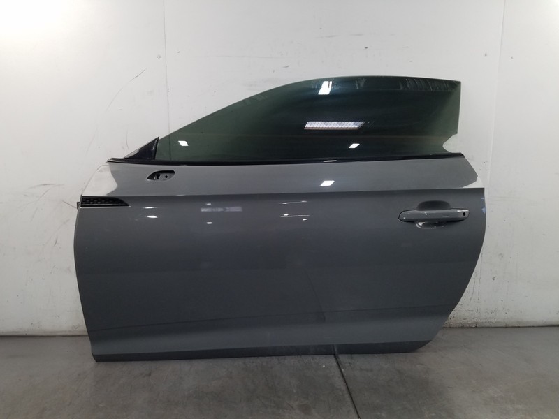 2018 Audi RS5 Quattro F5 Left Driver Door #2200 N10