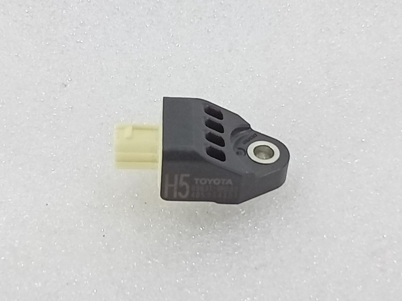 2014-2019 Toyota RAV4 Highlander Front Sensor H5 898310R080