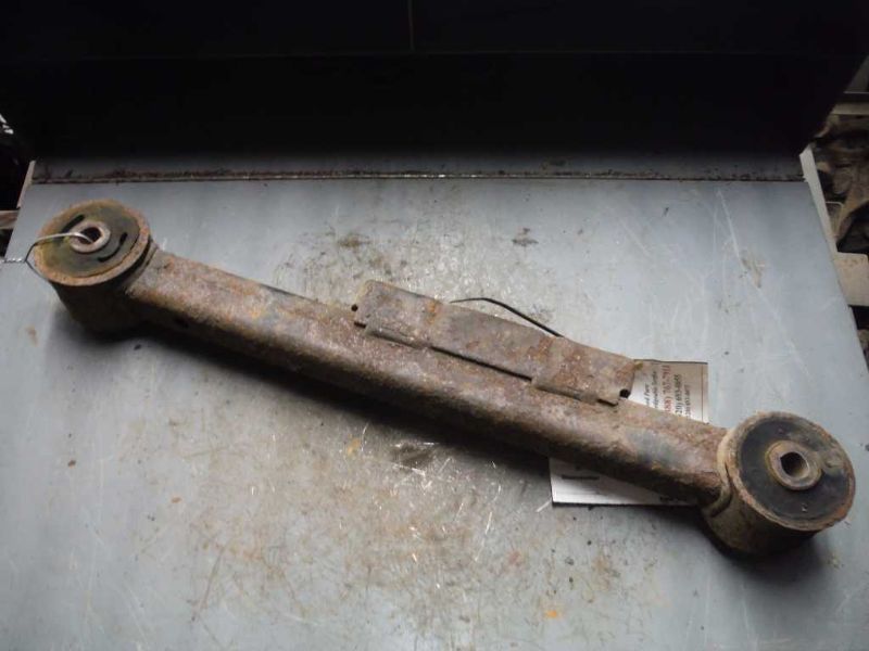 04 05 06 07 JEEP LIBERTY LOWER CONTROL ARM RE 83895