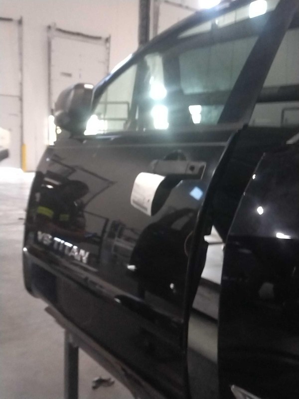 2010 Nissan Titan Left Door Black Used OEM 305213 - 2 Dings, 112k Miles