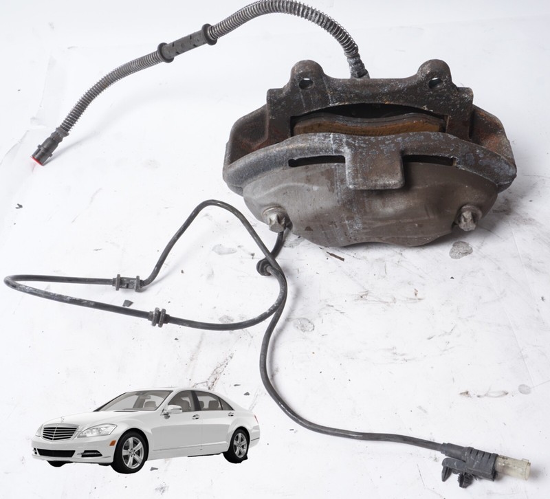 07-14 Mercedes W216 CL550 S550 RWD FrontRight Brake Caliper OEM