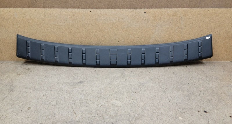 2006 - 2008 Hyundai Entourage Rear Bumper Step Pad OEM